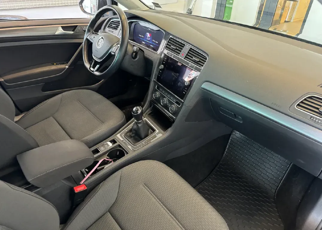 Volkswagen Golf 2019 photo 3