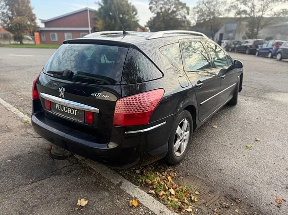 Peugeot 407 2010 photo 5