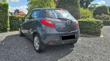Mazda 2