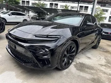 Toyota Crown Sport
