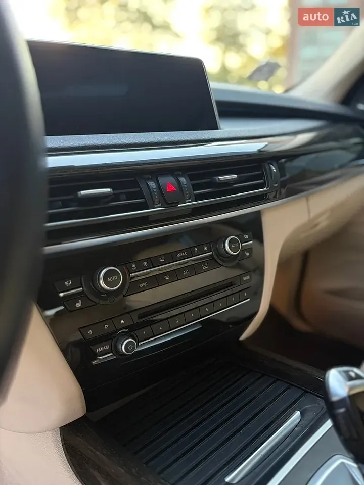 BMW X5 2015 photo 4
