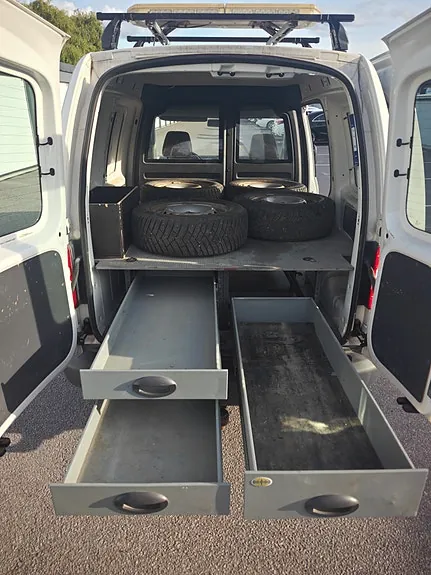 Volkswagen Caddy 2012 photo 4