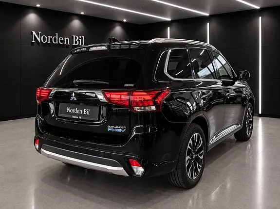 Mitsubishi Outlander 2017 photo 3