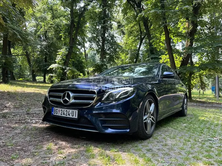 Mercedes-Benz E 220