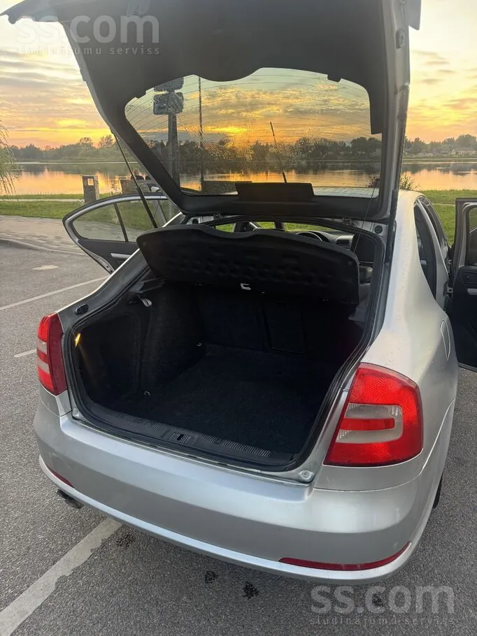 Skoda Octavia 2007 photo 4