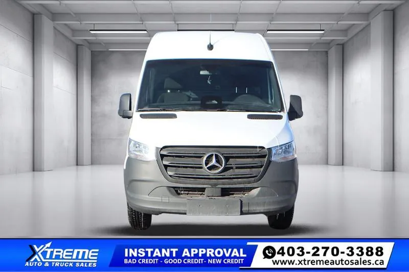 Mercedes-Benz Sprinter 2025 photo 2