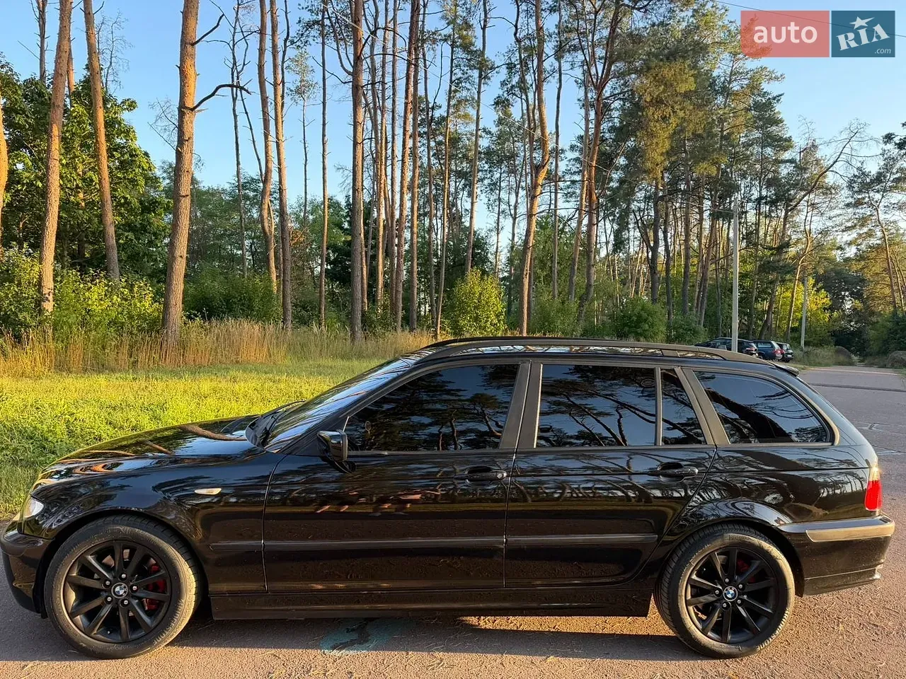 BMW 3 Series 2004 photo 2
