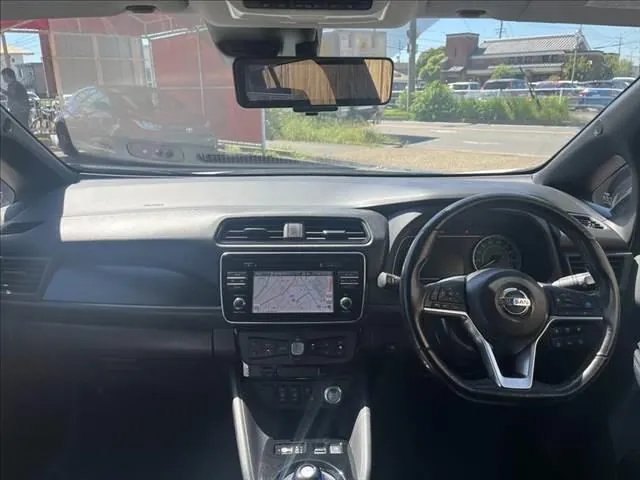 Nissan Leaf 2018 photo 3