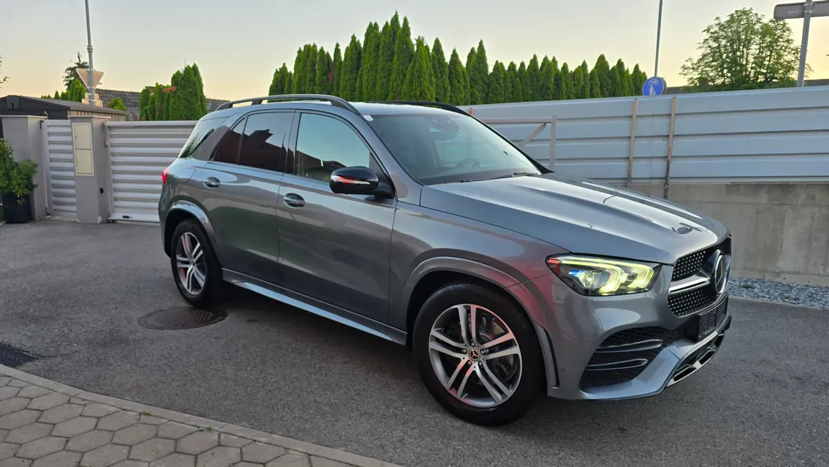 Mercedes-Benz Gle-Class 2022 photo 2