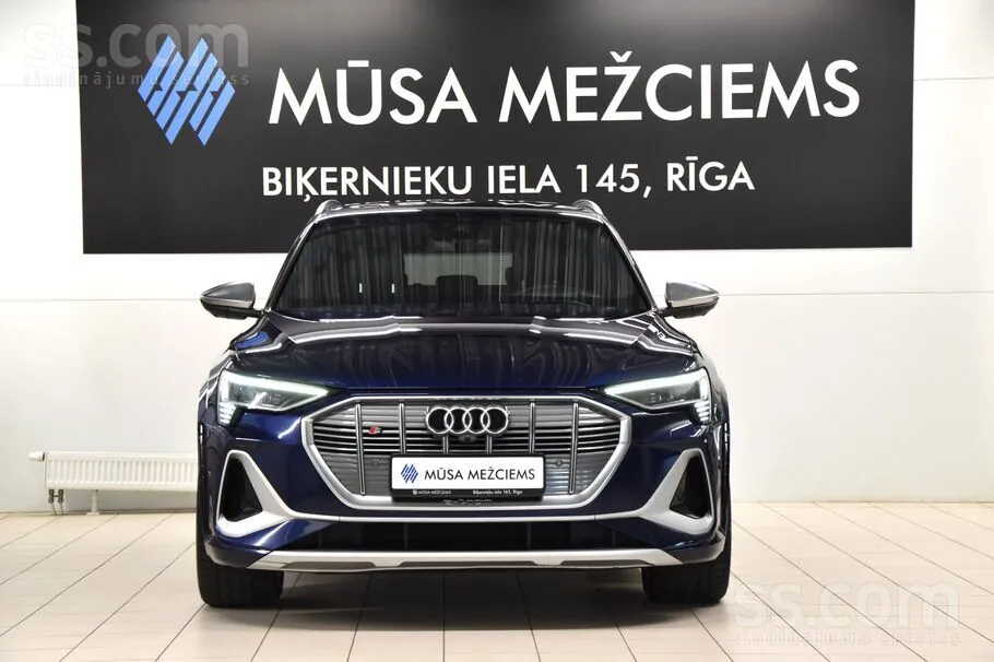 Audi E-Tron 2022 photo 2