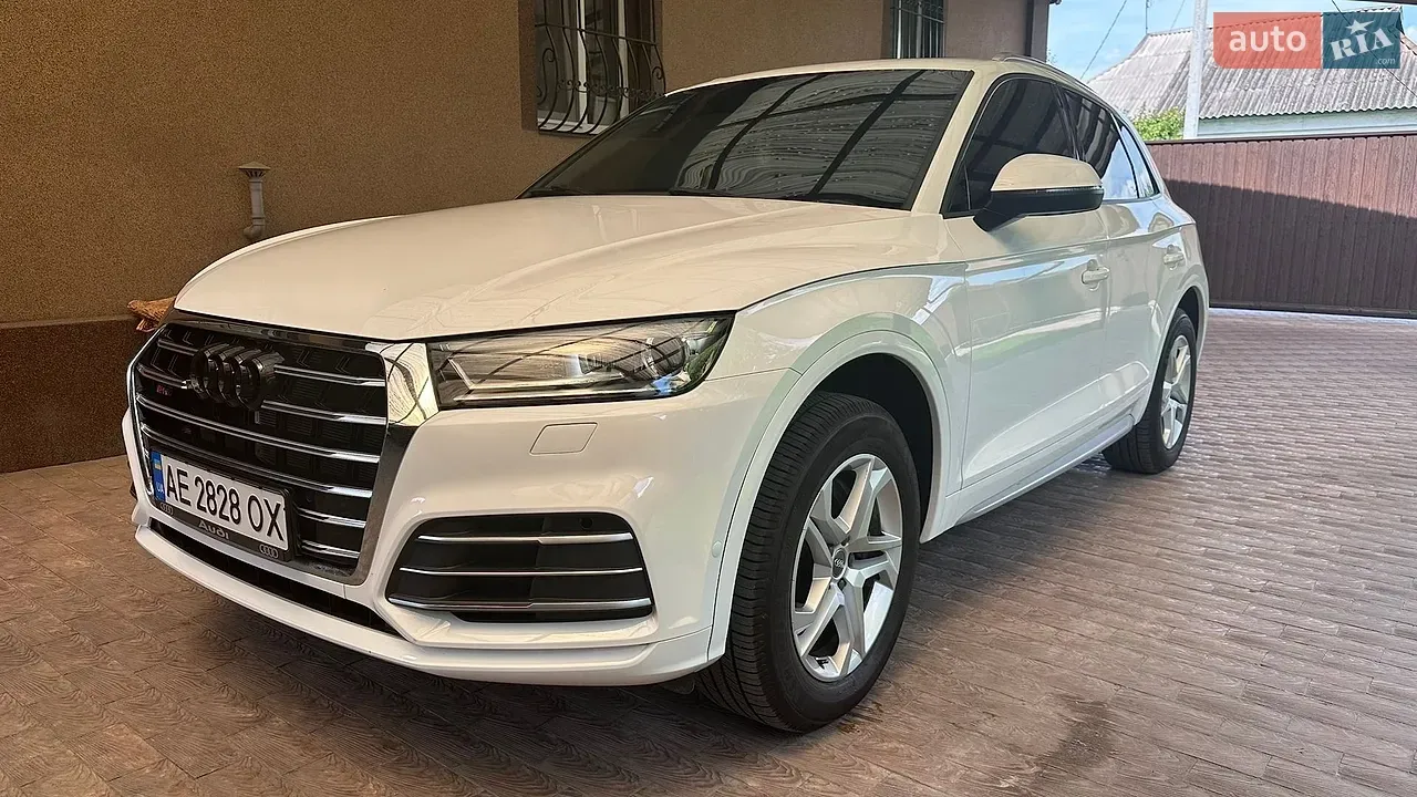 Audi Q5 2017 photo 2