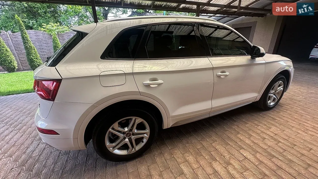 Audi Q5 2017 photo 3