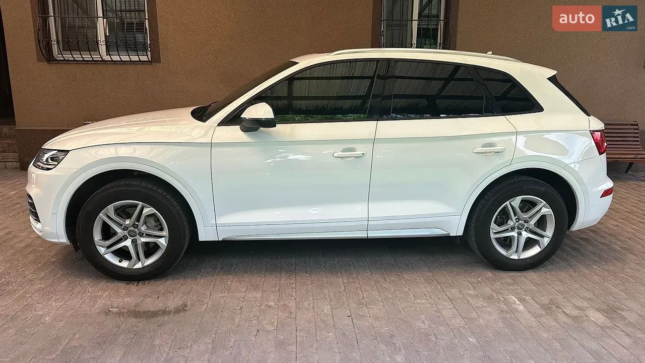 Audi Q5 2017 photo 4