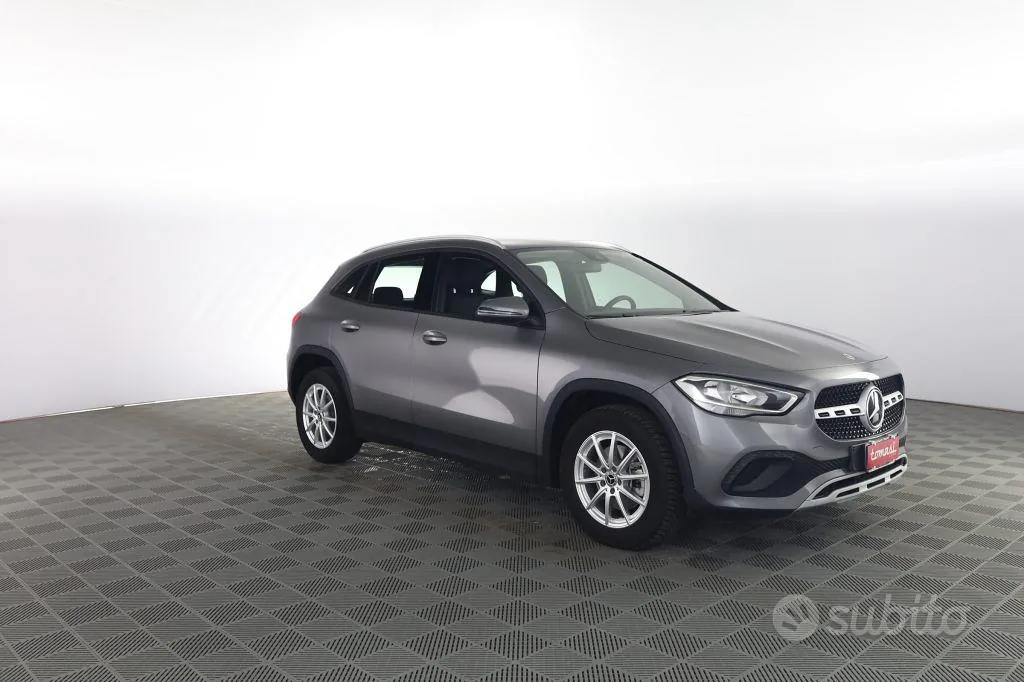 Mercedes-Benz Gla 2022 photo 2