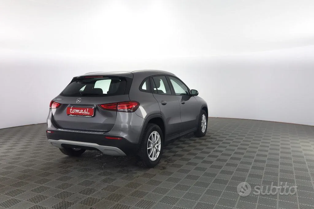 Mercedes-Benz Gla 2022 photo 4