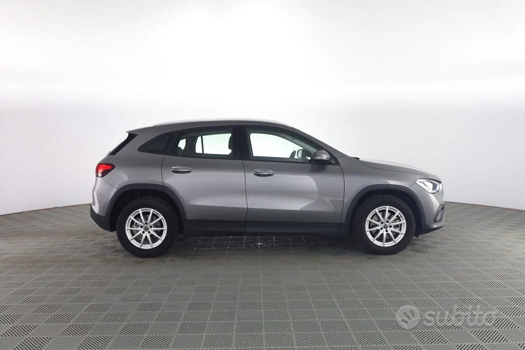 Mercedes-Benz Gla 2022 photo 3