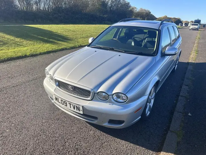 Jaguar X-Type 2009 photo 4