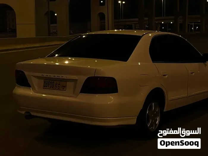 Mitsubishi Galant 2000 photo 2