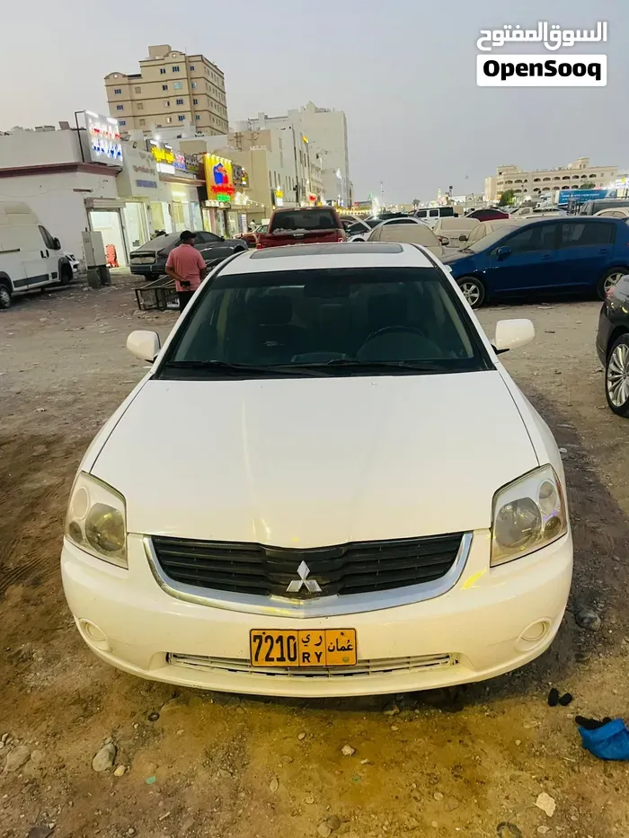 Mitsubishi Galant 2000 photo 5