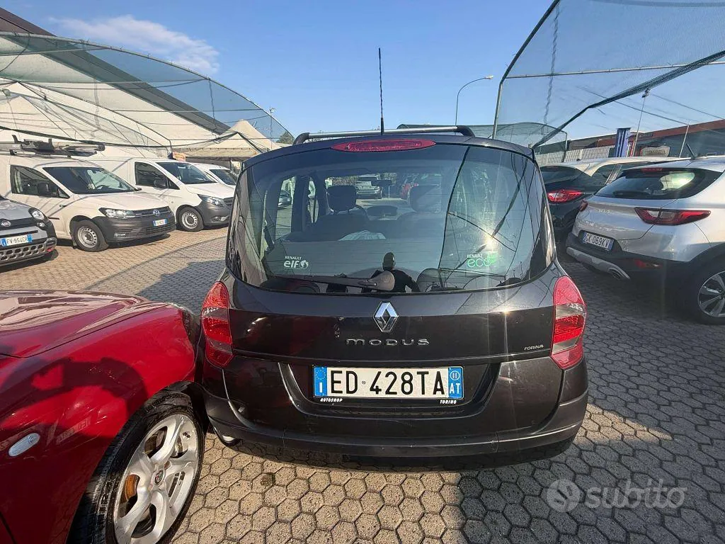 Renault Grand Modus 2011 photo 2