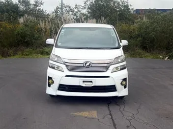 Toyota Vellfire 2014 photo 4