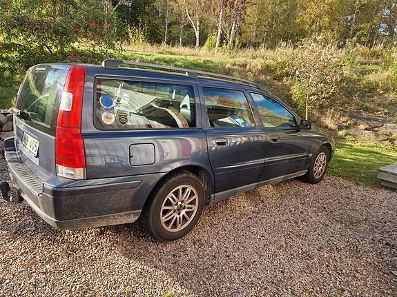 Volvo V70 2005 photo 2