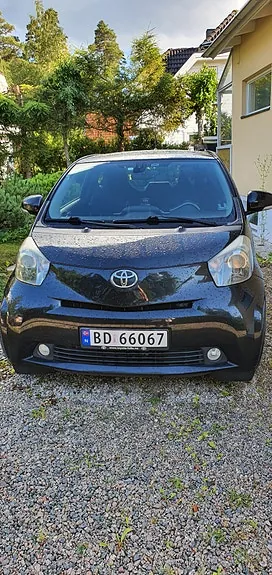 Toyota Iq