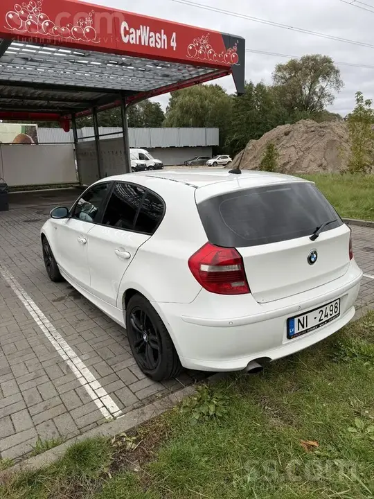 BMW 118 2008 photo 3