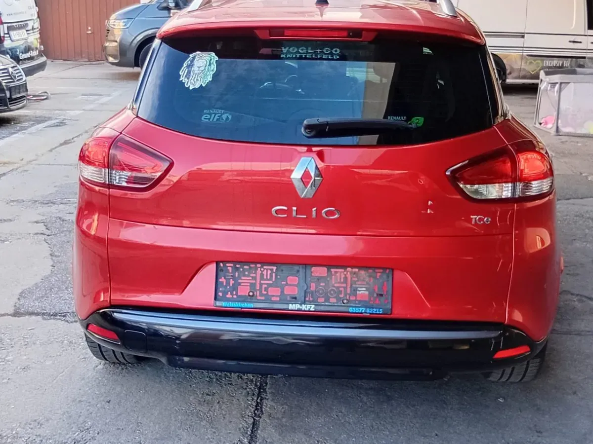 Renault Clio 2014 photo 2