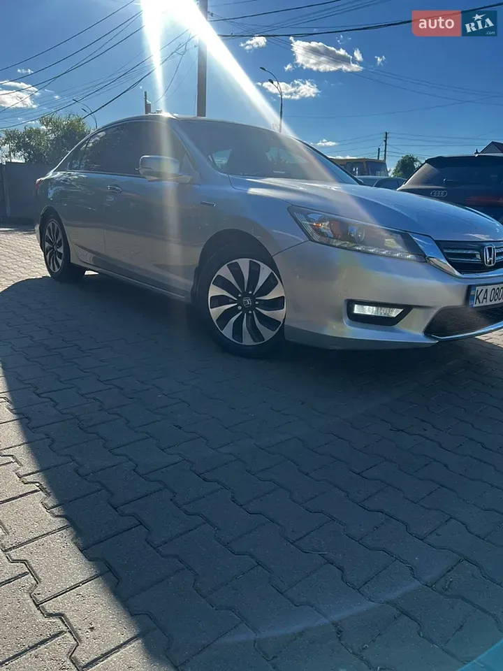 Honda Accord 2014 photo 2