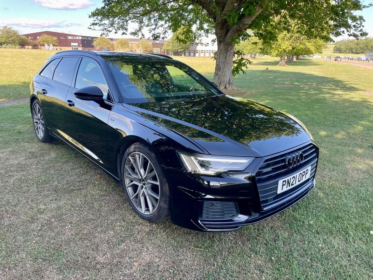 Audi A6 Avant 2021 photo 3