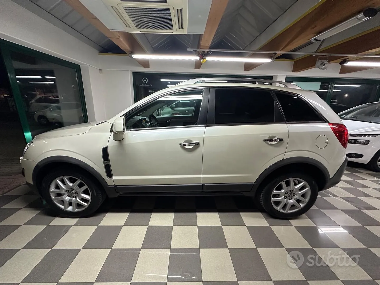 Opel Antara 2012 photo 4