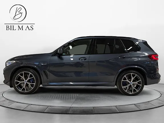 BMW X5 2022 photo 2