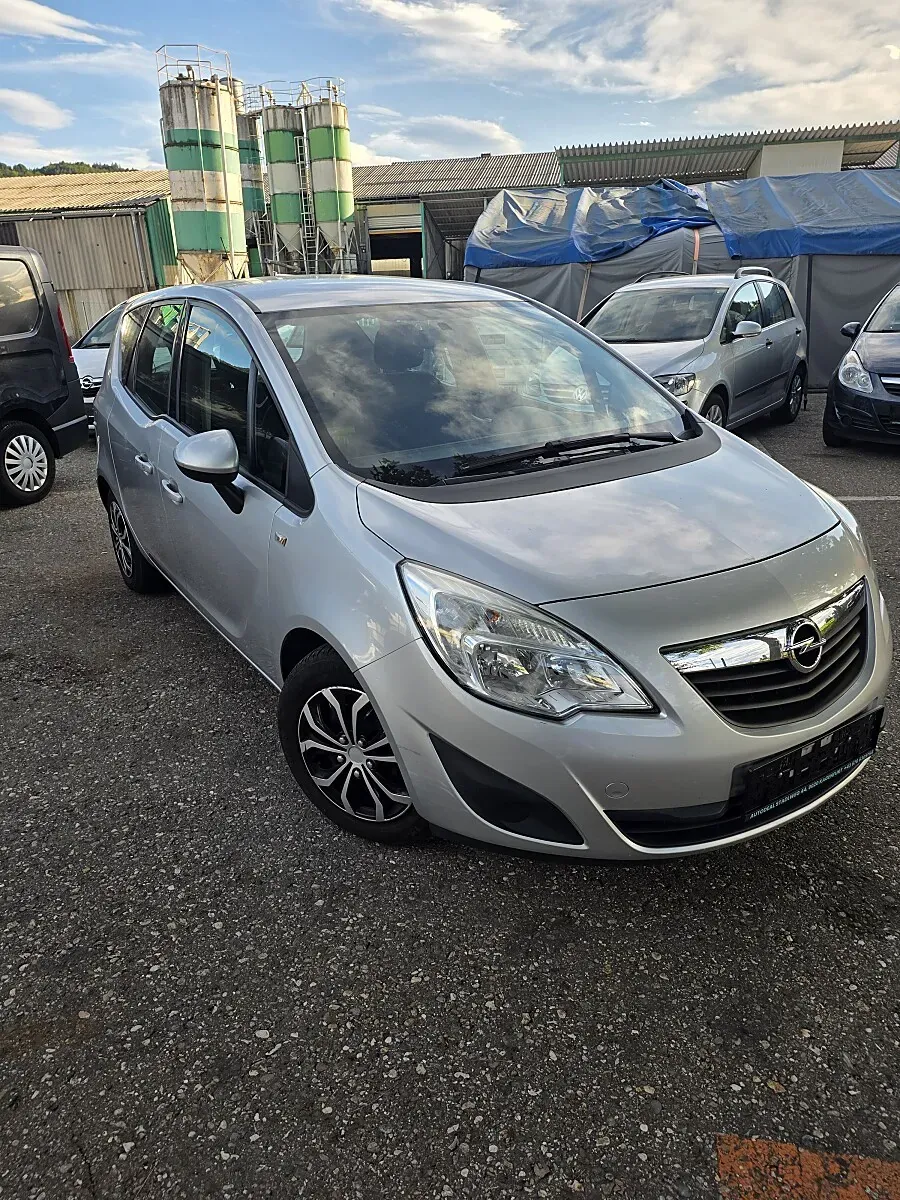 Opel Meriva 2014 photo 2