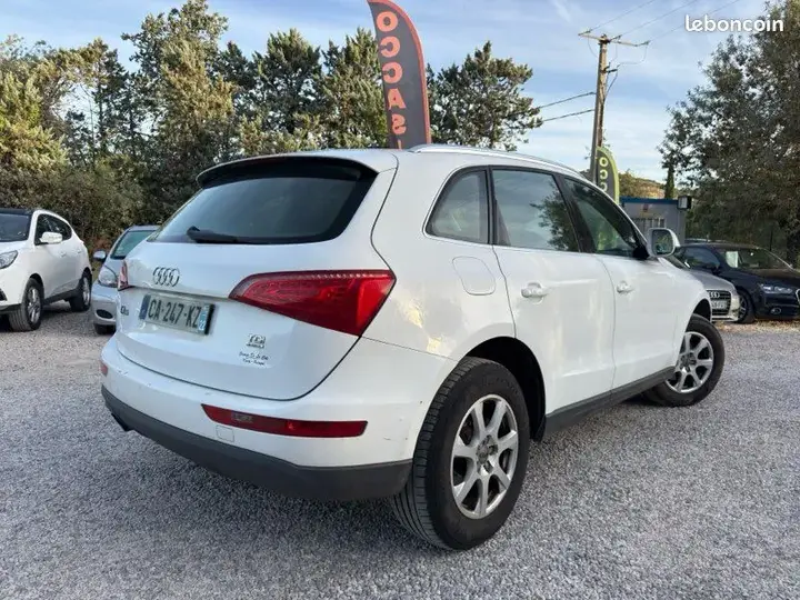 Audi Q5 2011 photo 2