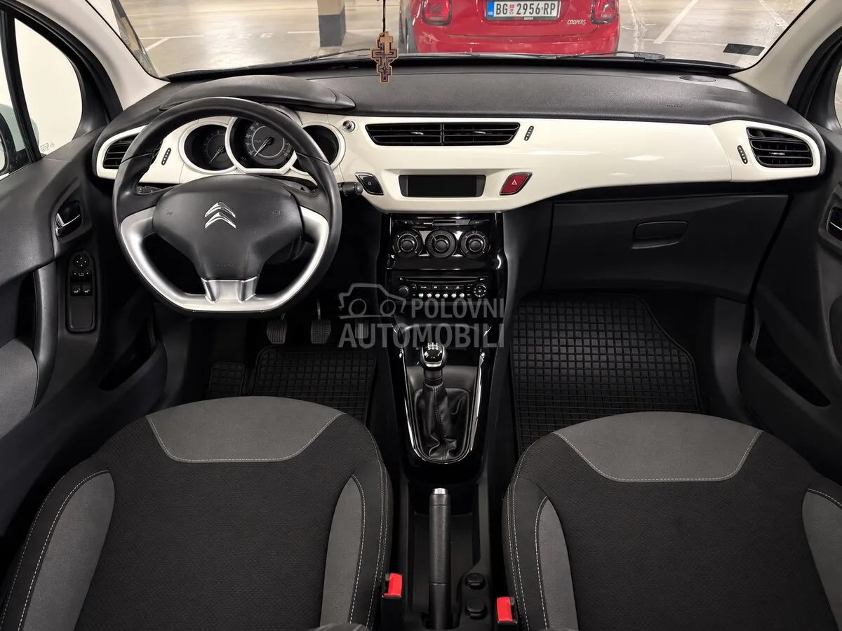 Citroen C3 2012 photo 4