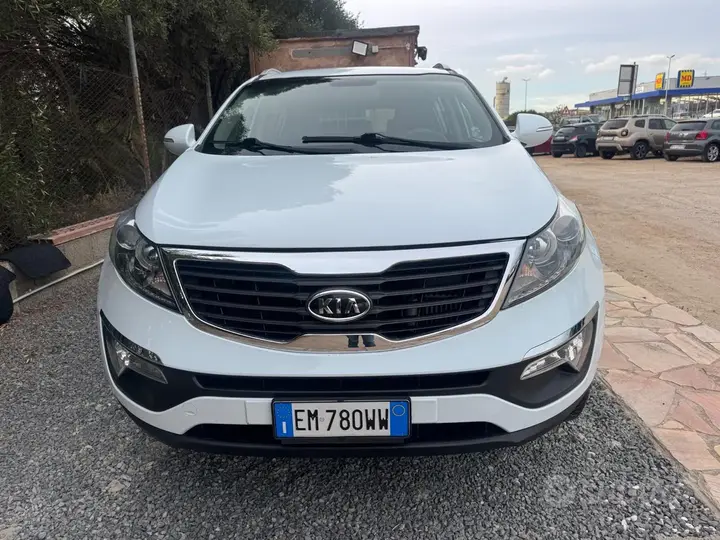 Kia Sportage 2012 photo 2