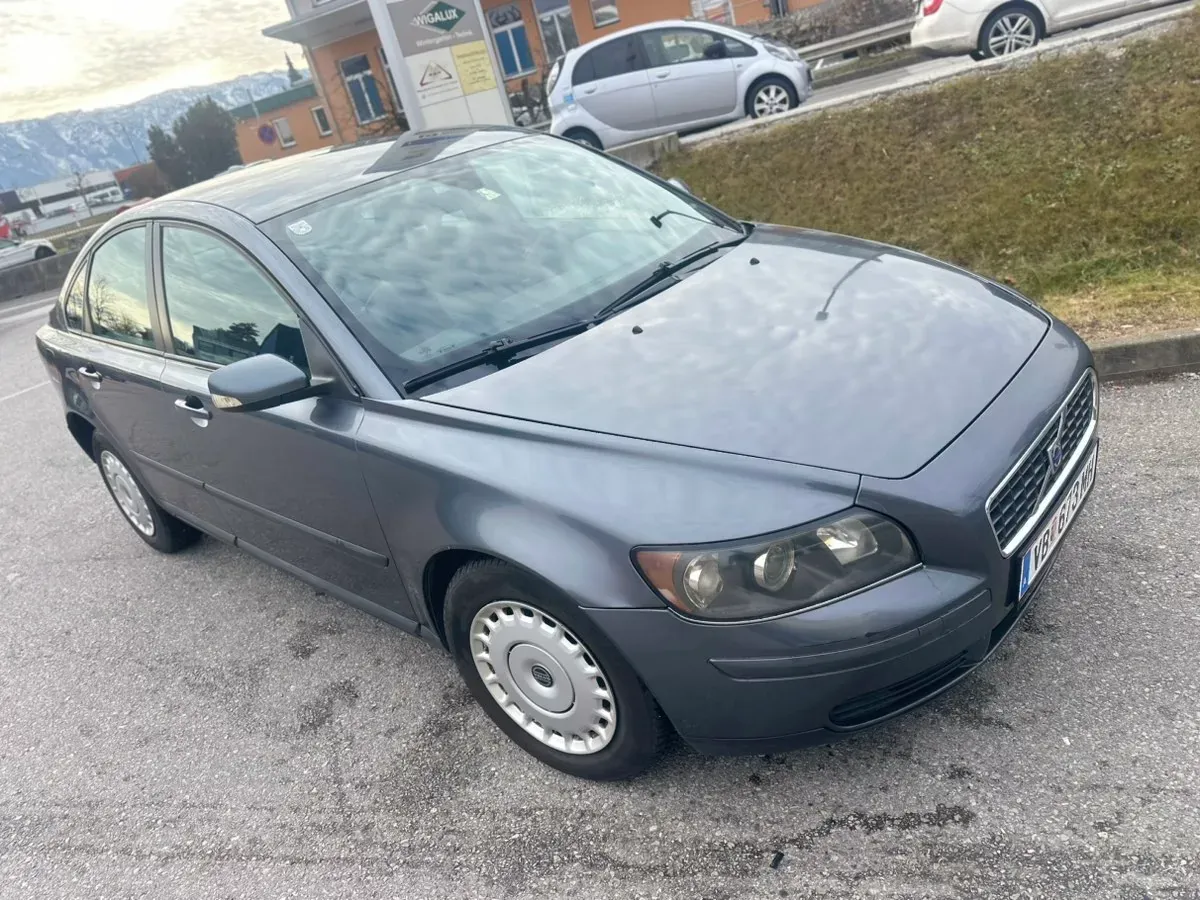 Volvo S40 2005 photo 3