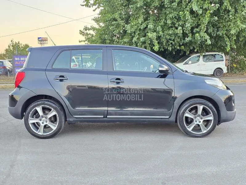 Toyota Urban Cruiser 2009 photo 4