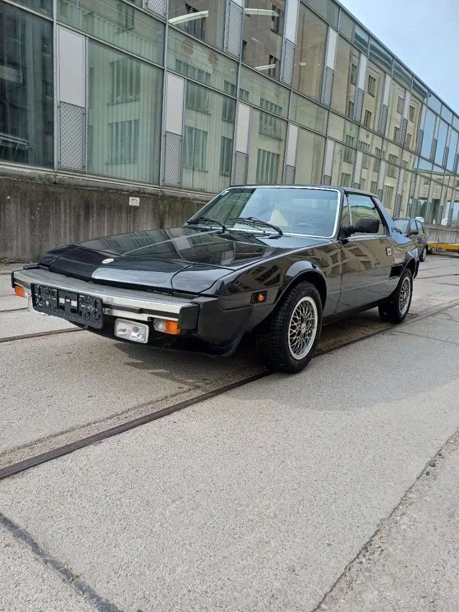 Fiat X1/9 1981 photo 2