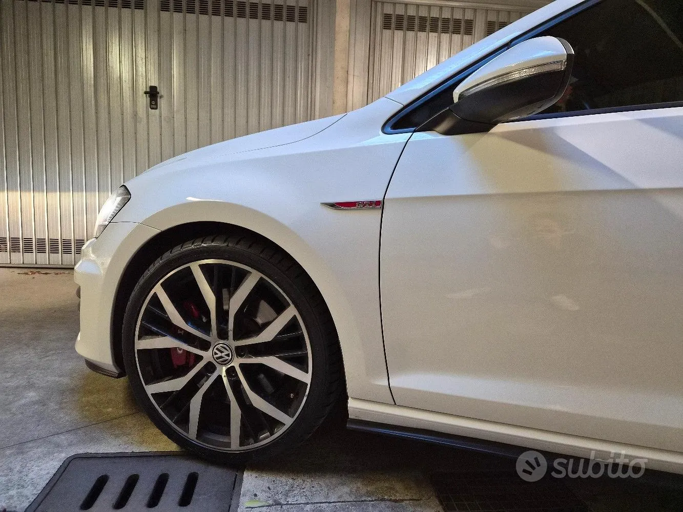 Volkswagen Golf 2015 photo 2