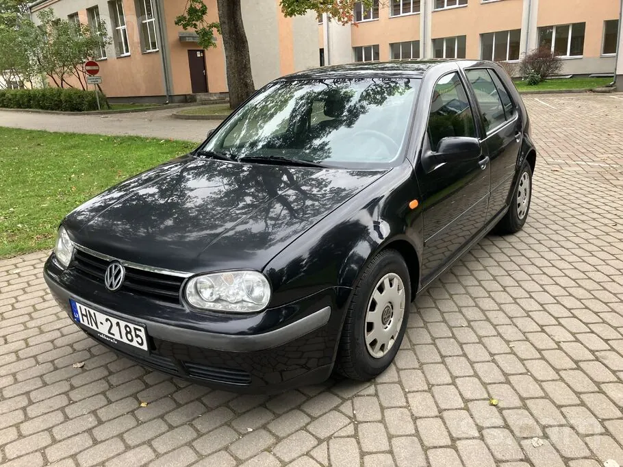 Volkswagen Golf 1999 photo 2