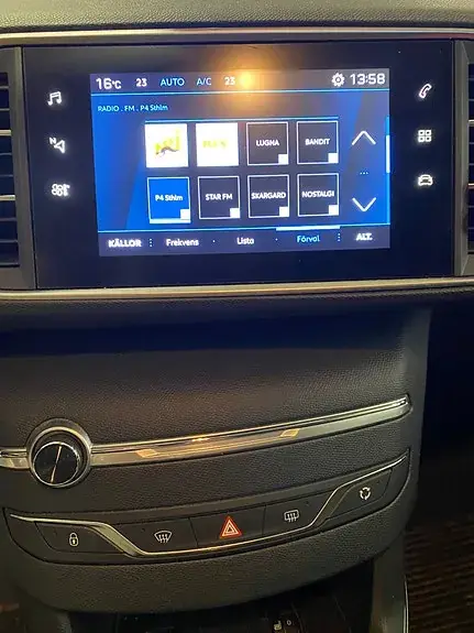 Peugeot 308 2019 photo 3