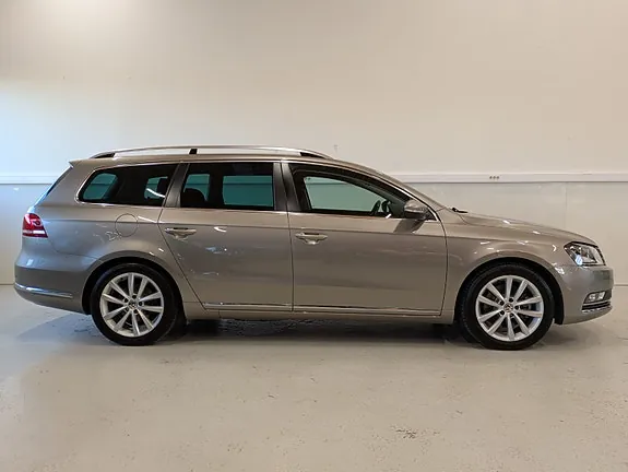 Volkswagen Passat 2014 photo 5