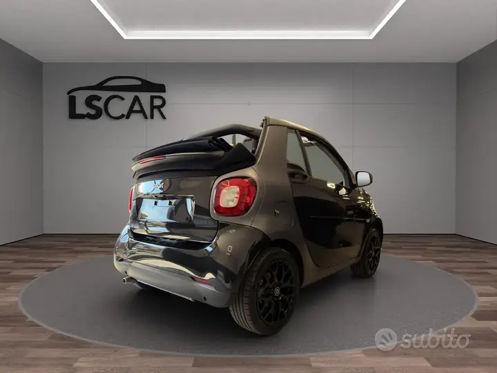 Smart Fortwo 2018 photo 3