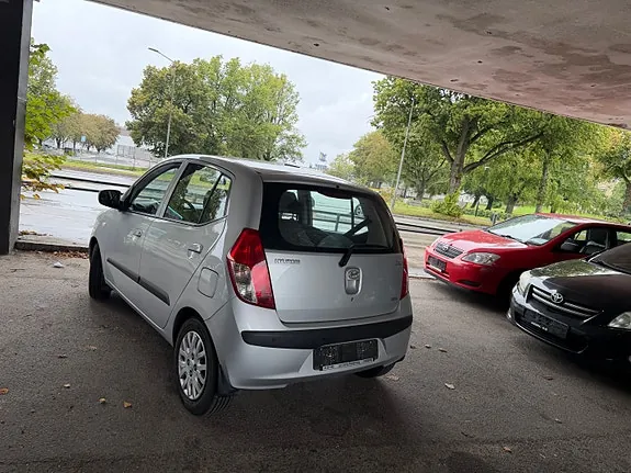 Hyundai I10 2010 photo 2