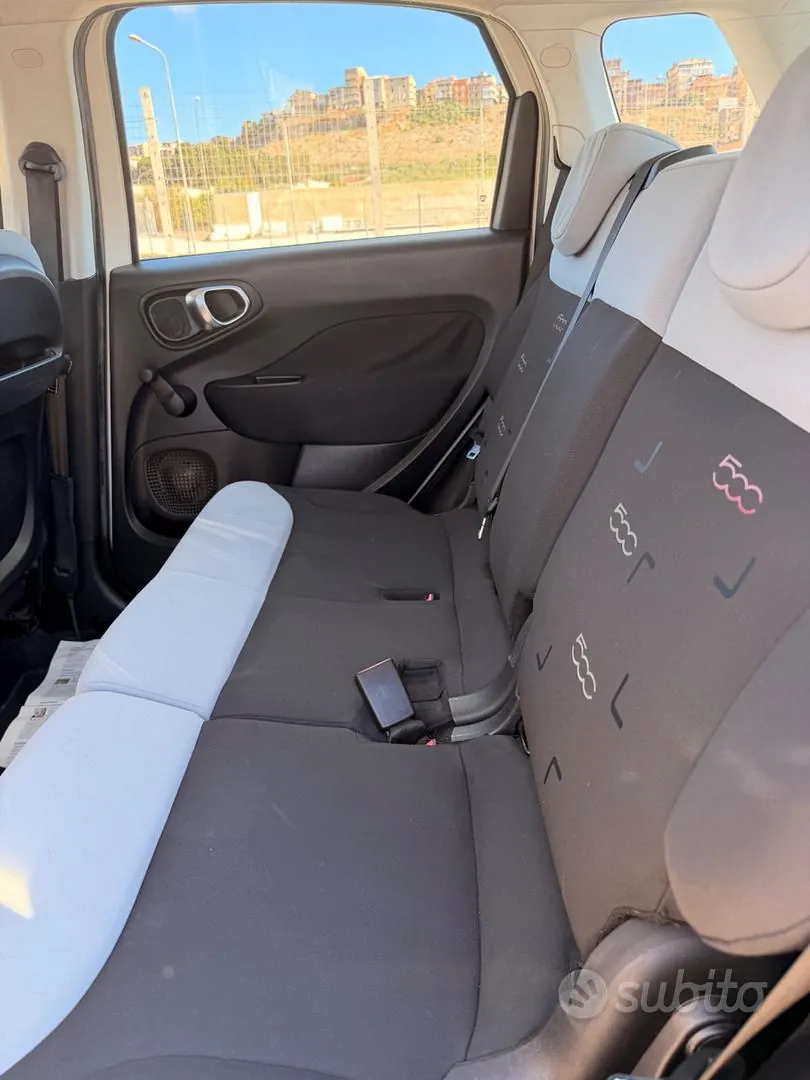 Fiat 500L 2013 photo 4