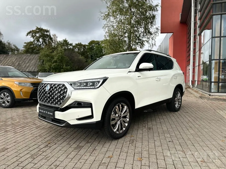 KG Mobility Rexton