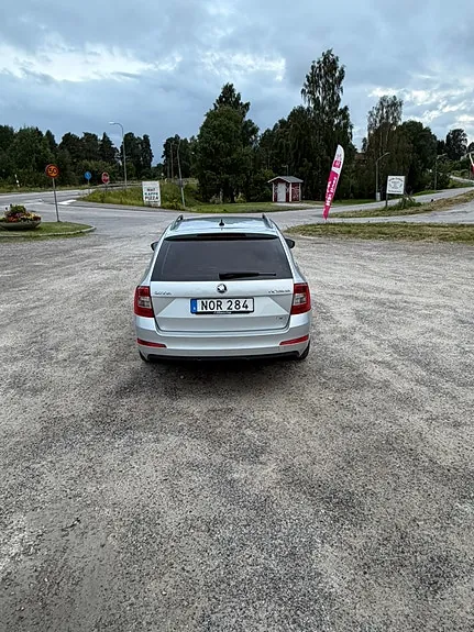 Skoda Octavia 2015 photo 4