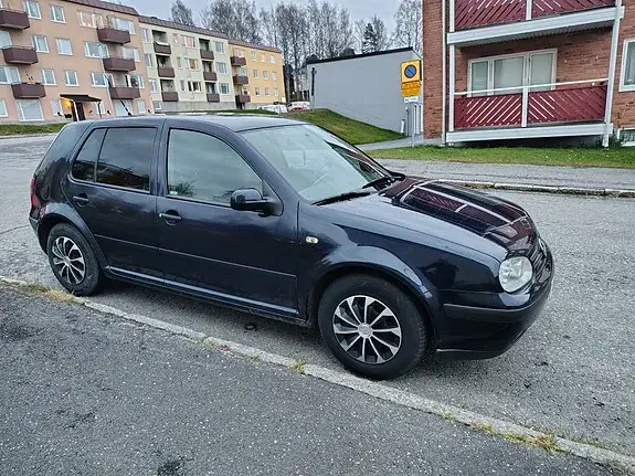 Volkswagen Golf 4 2000 photo 2